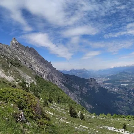 Les Horizon مكان تخييم Saint-Just-de-Claix